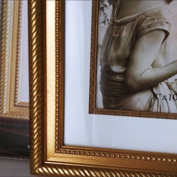 Venice by Melannco Picture Frames Antique Goldleaf Rope Design Matted Frame 8x10 - Picture 4 of 12